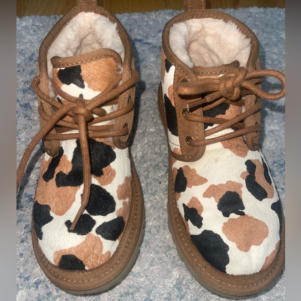 Woman’s Neumel cow print chestnut boots